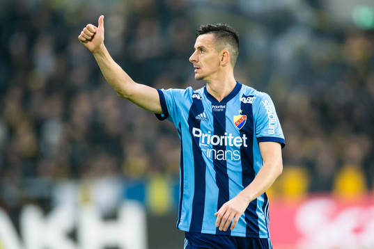 Djurgårdens Haris Radetinac tackar publiken