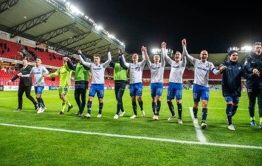 Norrköpingspelarna jublar