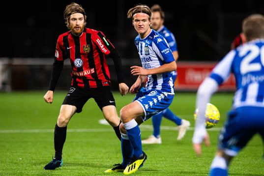 Brommapojkarnas Markus Gustafsson och IFK Göteborgs August