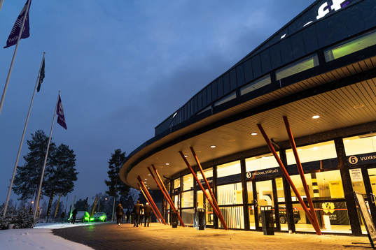 Skellefteås Kraft Arena exteriört före ishockeymatchen i