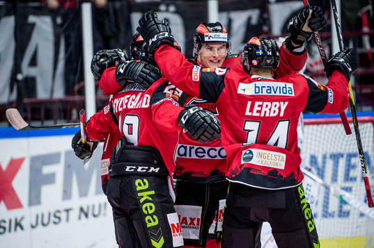 Malmö Redhawks Martin Janohls jublar