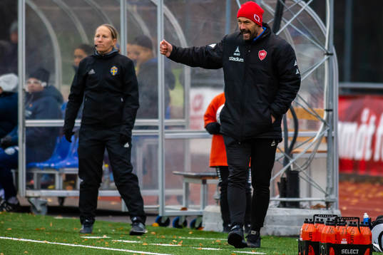 LB07s tränare Otto Persson