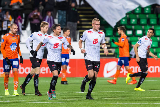 Per Magnus Steiring of Sogndal celebrates after scoring 1-0