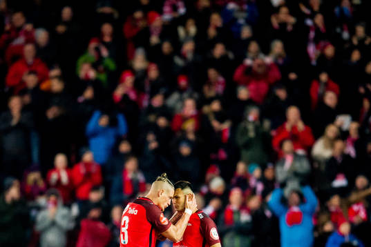 Deyver Vega of Brann celebrates with teammate Vito Wormgoor after scoring 1-2