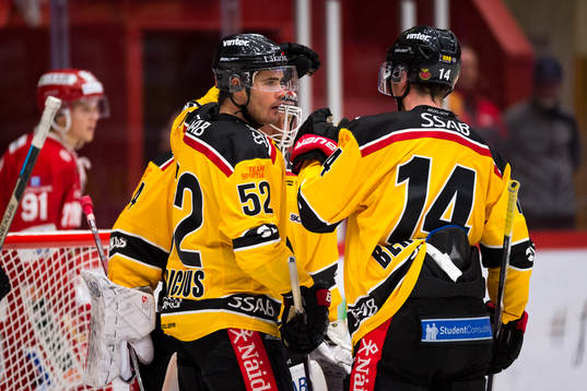 Luleås spelare jublar