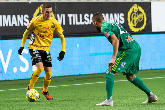 Elfsborgs Arian Kabashi och Dalkurds Malkolm Moenza