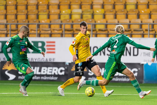 Elfsborgs Simon Olsson och Dalkurds Rawez Lawan och Henrik