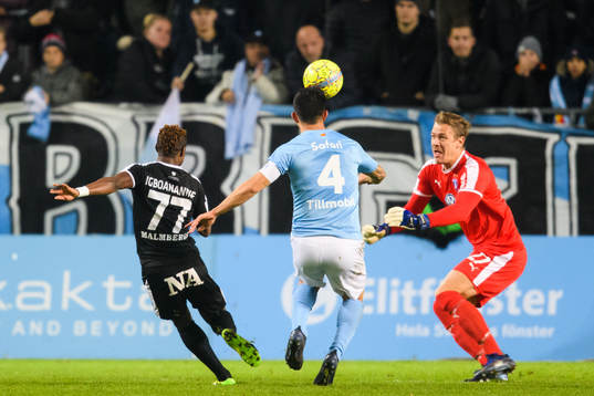 Örebros Kennedy Igboananike oroar mot Malmö FFs Behrang