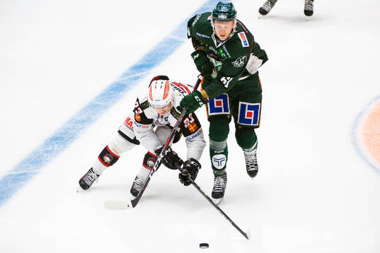 Malmö Redhawks Christoffer Forsberg och Färjestads Johan