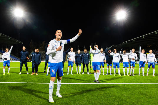 Norrköpings Andreas Johansson tackar publiken