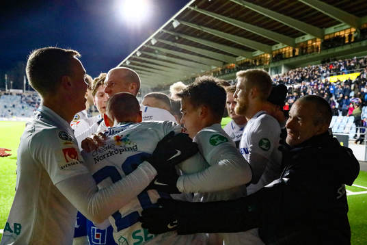 Jubel efter mål 3-2 av Norrköpings Daniel Sjölund 