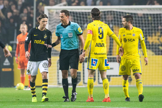 s Kristoffer Olsson och Sundsvalls Juan Jose Ciercoles