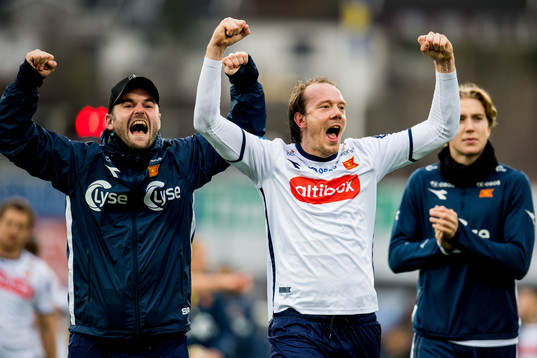 Rolf Daniel Vikstøl of Viking celebrates