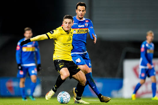 Herolind Shala of Start and Enric Valles of Sandefjord