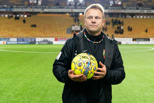 Brommapojkarnas tränare Roberth Björknesjö