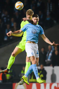 Joonas Tamm of Sarpsborg 08 and Lasse Nielsen of Malmö FF