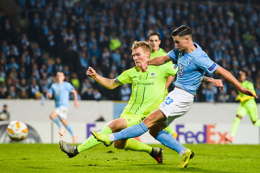 Marcus Antonsson of Malmö FF and Joonas Tamm of Sarpsborg