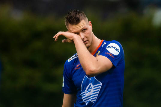Hólmbert Fridjónsson of Aalesund looks dejected