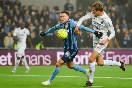 Djurgårdens Kerim Mrabti och Sirius Oscar Pehrsson