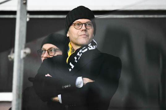 Prins Daniel på läktaren