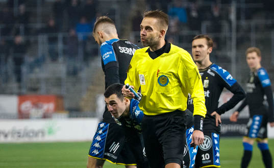 Domare Johan Hamlin