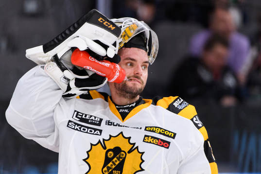 Skellefteås målvakt Gustaf Lindvall