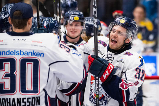 Linköpings Lukas Bengtsson jublar