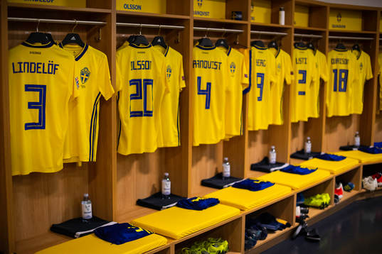 The jerseys of Victor Nilsson Lindelöf, Kristoffer Olsson,