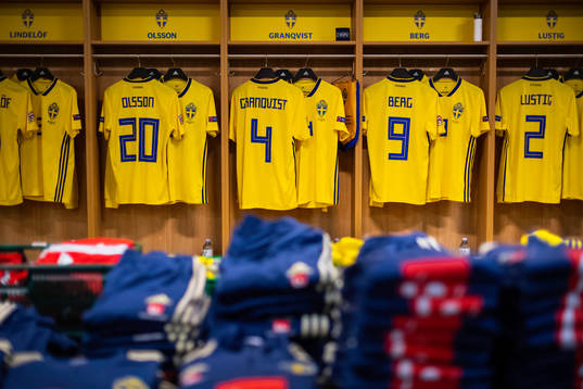 The jerseys of Victor Nilsson Lindelöf, Kristoffer Olsson,