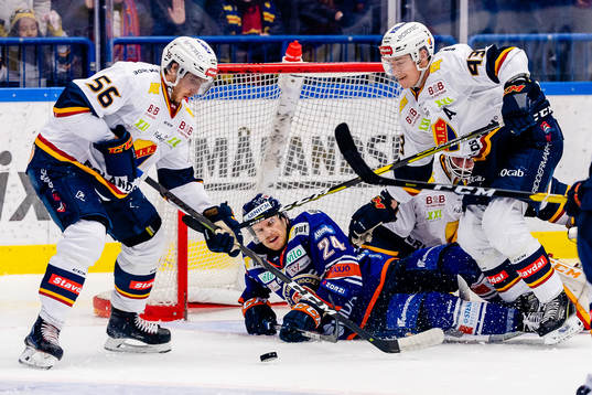 Växjös Brendan Shinnimin faller