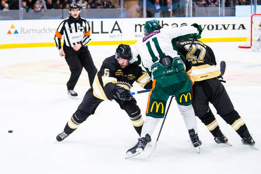 Frölundas Chay Genoway och Ponthus Westerholm