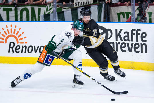 Färjestads Jens Westin och Frölundas Patrik Carlsson i