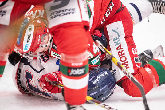 Linköpings Almen Bibic och Moras Sebastian Hartmann