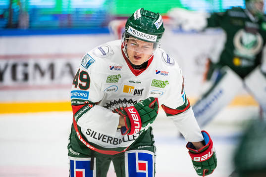 Frölundas Rhett Rakhshani grimaserar