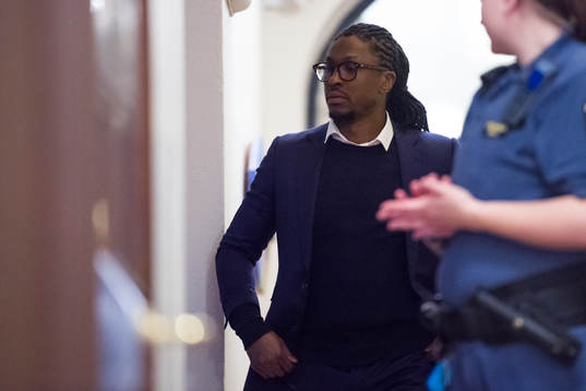 Mutbrottsåtalade Dickson Etuhu