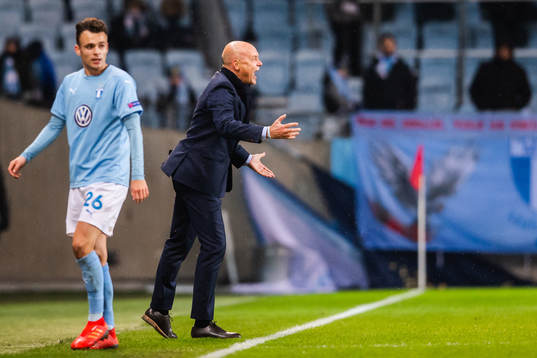 Andreas Vindheim and head coach Uwe Rösler of Malmö FF