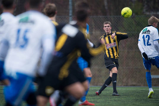 IFK Hässleholms  Elliott Nilsson i träningsmatchen mellan