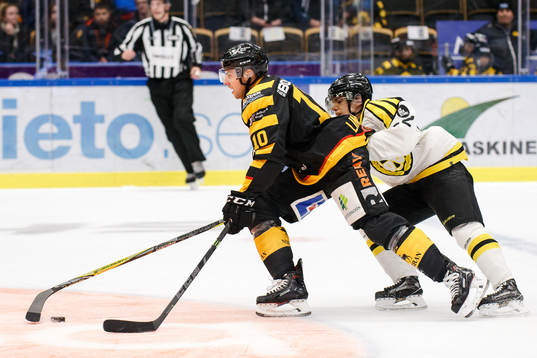 Skellefteås Joakim Lindström och Brynäs Samuel Asklöf