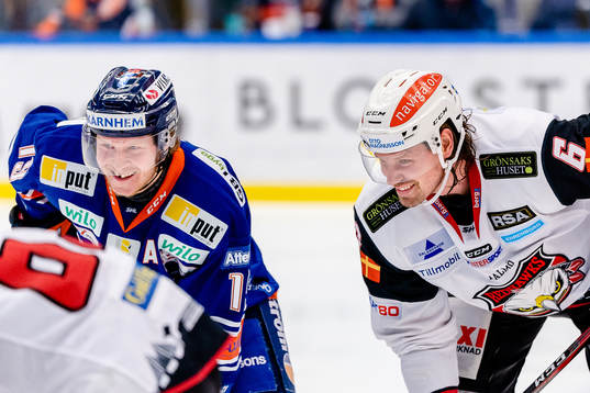 Växjös Tuomas Kiiskinen och Malmö Redhawks Stefan Warg