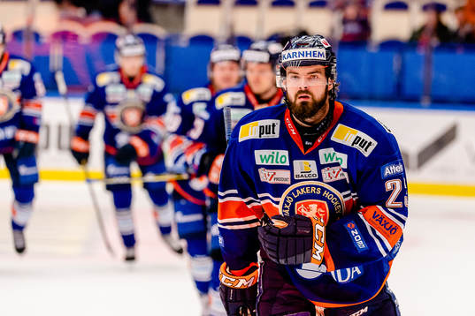 Växjös Roman Horak jublar