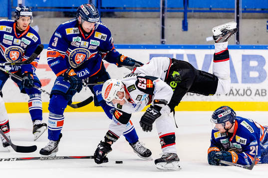 Malmö Redhawks Fredrik Händemark faller