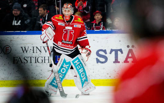 Örebros målvakt Eero Kilpeläinen