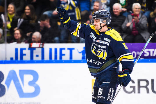 s Nils Andersson jublar