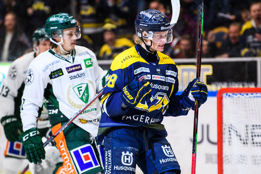 s Anton Bengtsson jublar