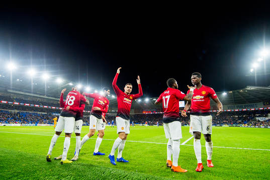 Jesse Lingard of Manchester United celebrates with teammates Ashley Young, Marouane Fellaini, Andreas Pereira, Fred and Paul Pogba after scoring 1-5