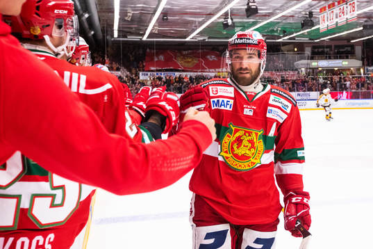 Moras Andrew Rowe jublar