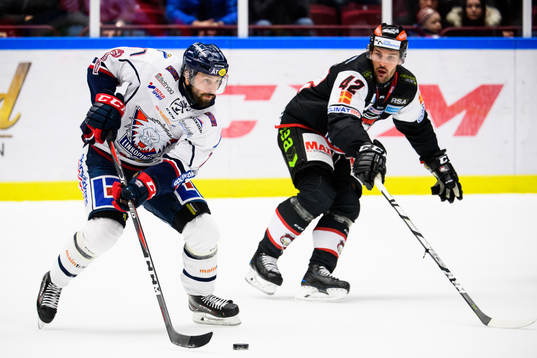Linköpings Daniel Olsson-Trkulja och Malmö Redhawks