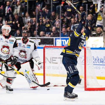 s Sebastian Wännström jublar