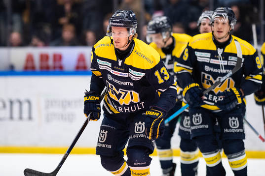 s Oscar Sundh jublar