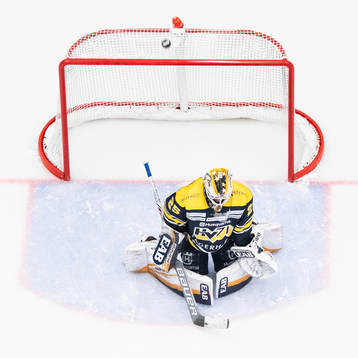 s målvakt Felix Sandström